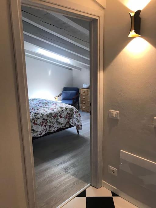 Garda Lake Attic Montinelle Esterno foto
